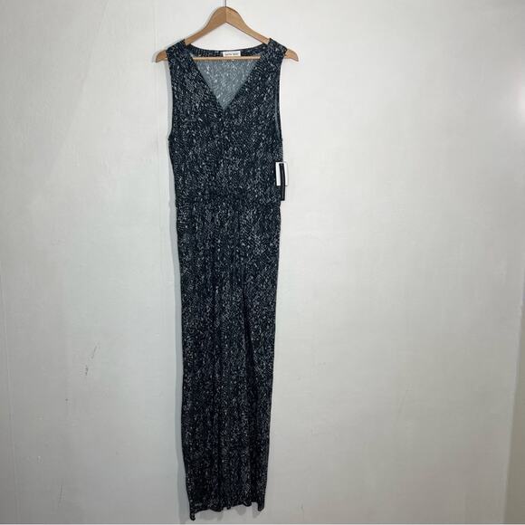 Bella Dahl Gray Snake Print Sleeveless Wide Leg Jumpsuit Size Medium NWT - Picture 2 of 14
